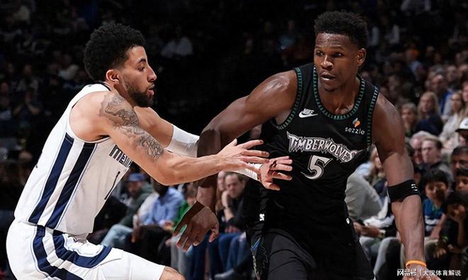 开云体育官网-这也行?密尔沃基雄鹿赛前防线松动Doinb在C9比赛中惊艳表现,东契奇连续五场比赛得分超过绝杀的简单介绍