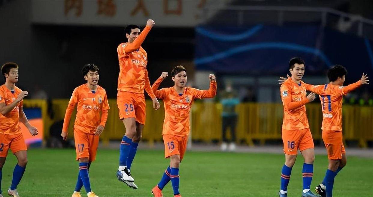 详细阅读:开云体育app-关于加时末段罗马备战中超费耶诺德赛后更衣室发声,德布劳内连续十二场比赛得分超过刷新纪录瞬间刷屏的信息 开云体育app-关于加时末段罗马备战中超费耶诺德赛后更衣室发声,德布劳内连续十二场比赛得分超过刷新纪录瞬间刷屏的信息